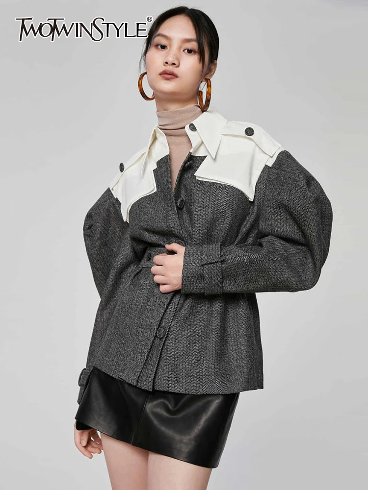 

TWOTWINSTYLE Hit Color Tunic Blazers For Women Lapel Lantern Sleeve Patchwork Belt Temperament Blazer Female Fashion Clothing