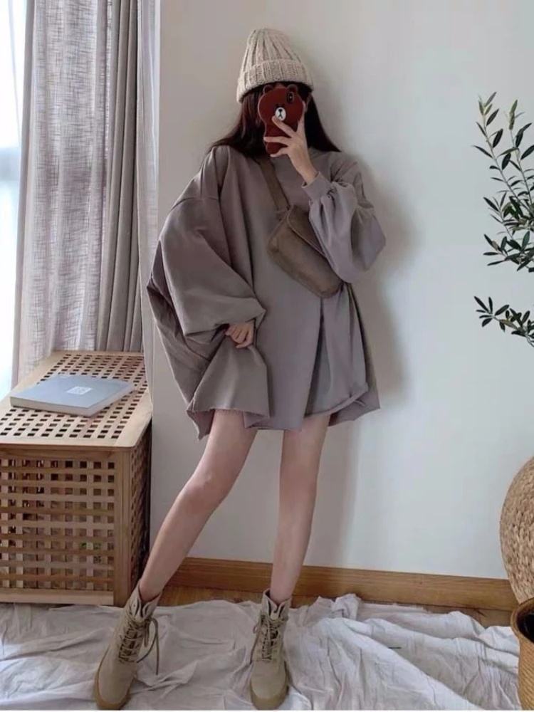 Рисунок 2 - Корейские модные однотонные женские