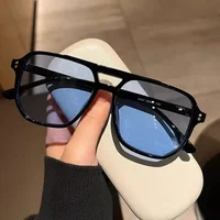 Vintage الرجال و النساء 1