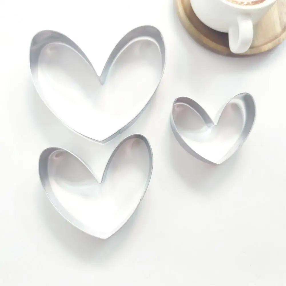 

Heart-shaped Pastry Cutter Stainless Steel Heart Shape Cookie Cutter Set for Cake Decoration Biscuit Mold Durable for Baking
