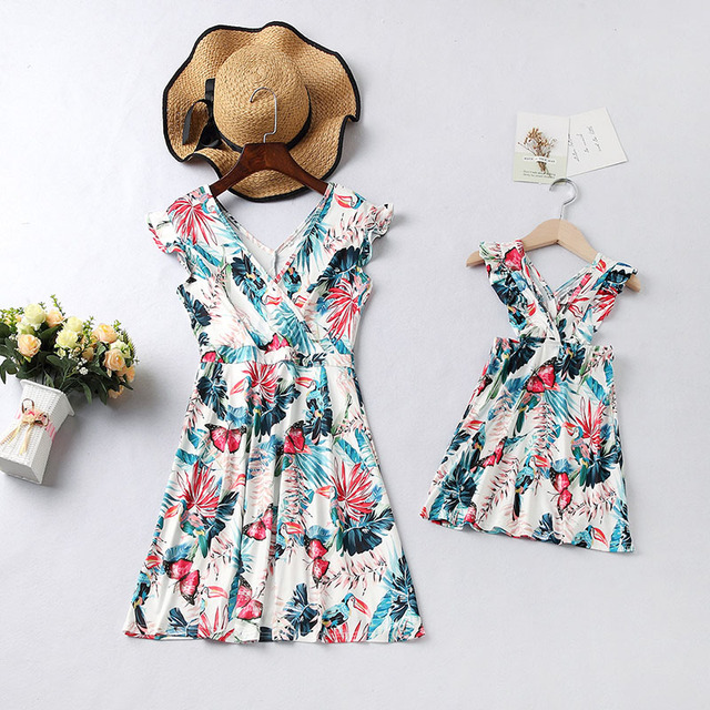 Mother Daughter Dresses Summer Floral Print V-neck Mini Dress Mommy And Me Family Matching Dresses Faily Look