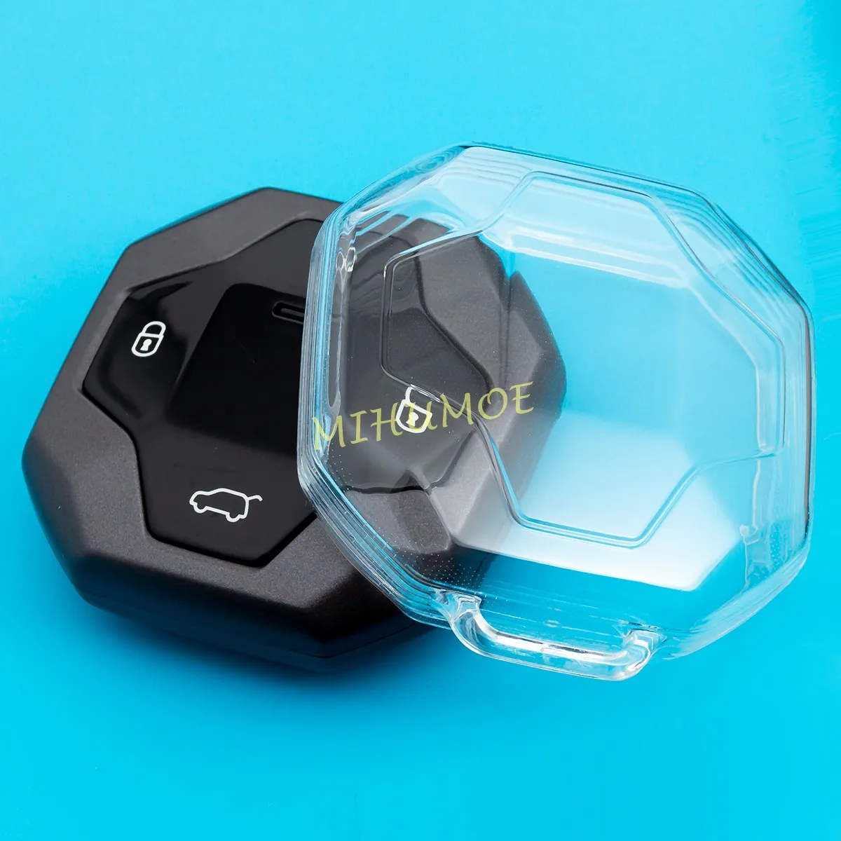 1x Key Case (Clear)