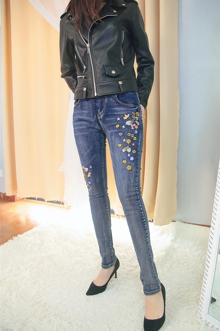 Рисунок 6 - Уличные сексуальные джинсы