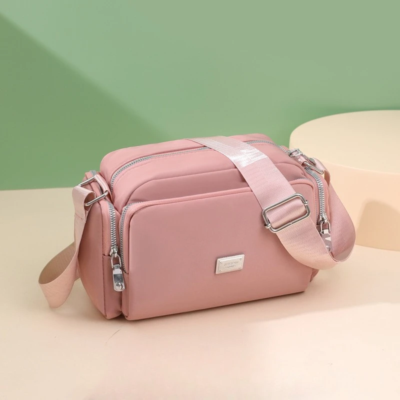 Nylon Fabric Single Shoulder Bag Simple Fashion Wide Strap Crossbody Bag Large Capacity Square Bag Suitable for Women Daily Use