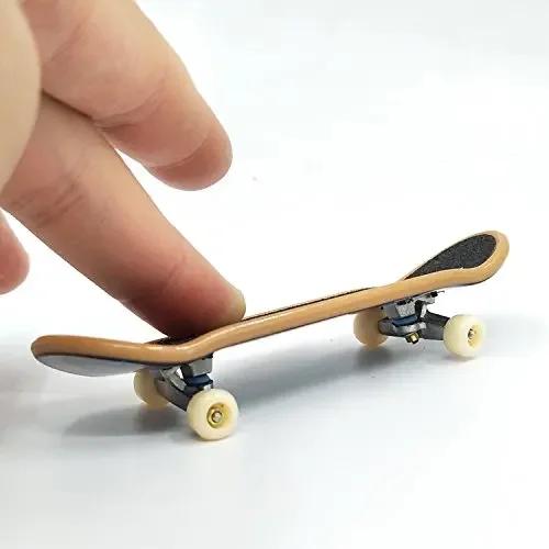 12Pcs 블랙 지판 폼 그립 테이프 지판 데크 Uncut 테이프 스티커 프로 품질 지판 그립 테이프 38mm x 110mm