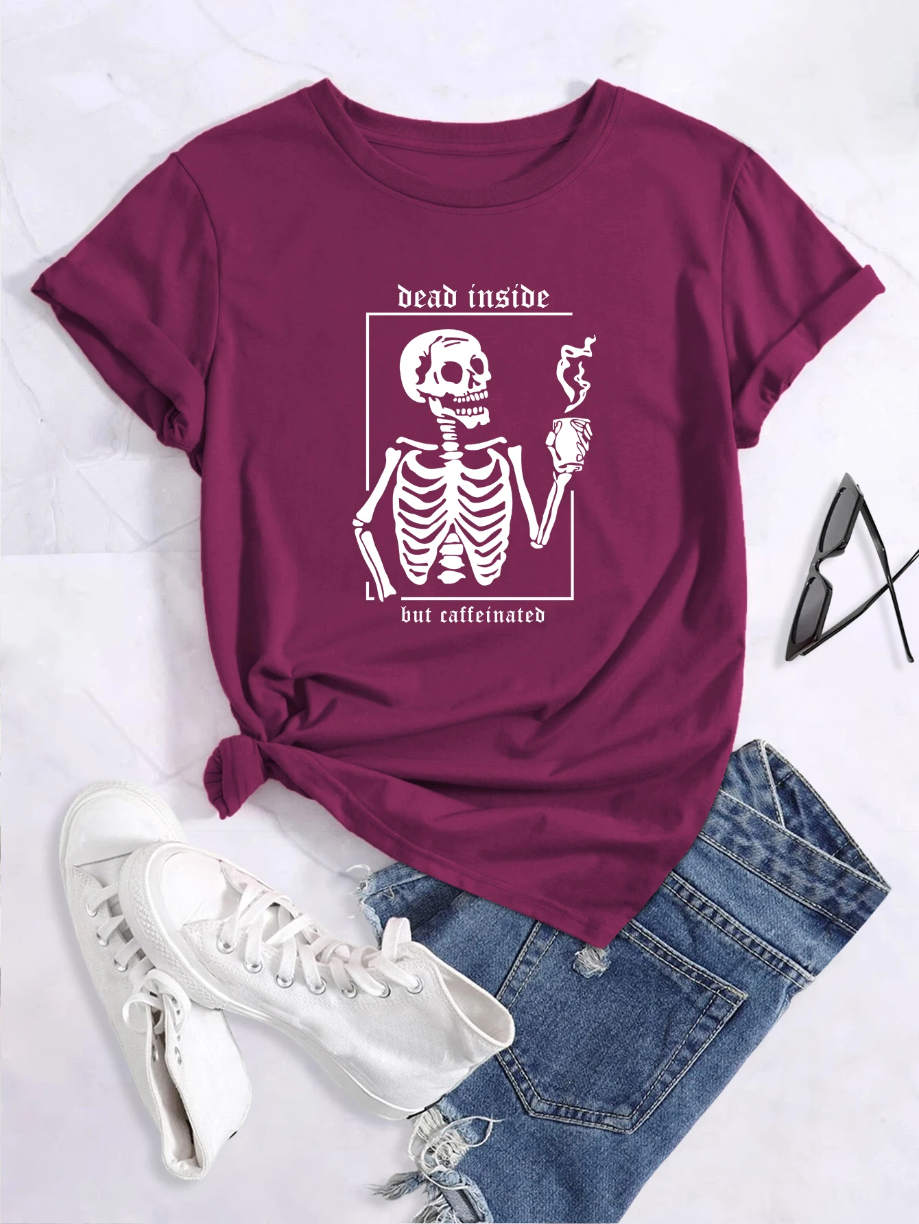 T-shirt girocollo con stampa 'Dead inside But Caffeinated', T-shirt estive casual a maniche corte larghe e alla moda, da donna_voghion.com