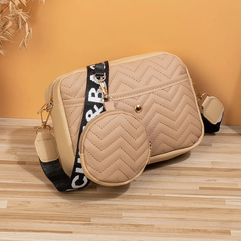 Women'S Bag 2025 New Female Korean Version V-Pattern Fashion Embroidery Single Shoulder Crossbody Bun Mother Bag