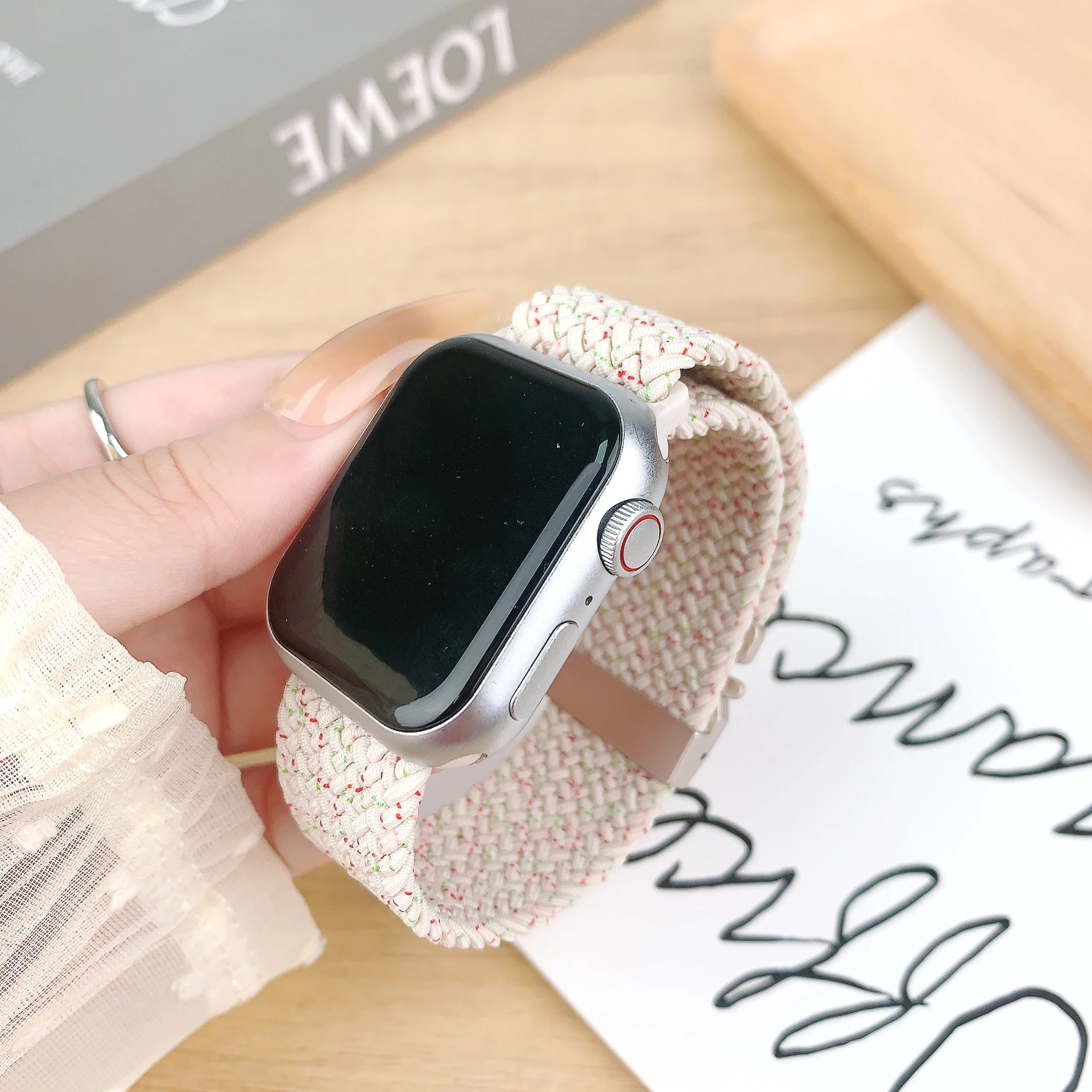 Braided Nylon Watch Strap Bracelet – Elegant and Versatile Design