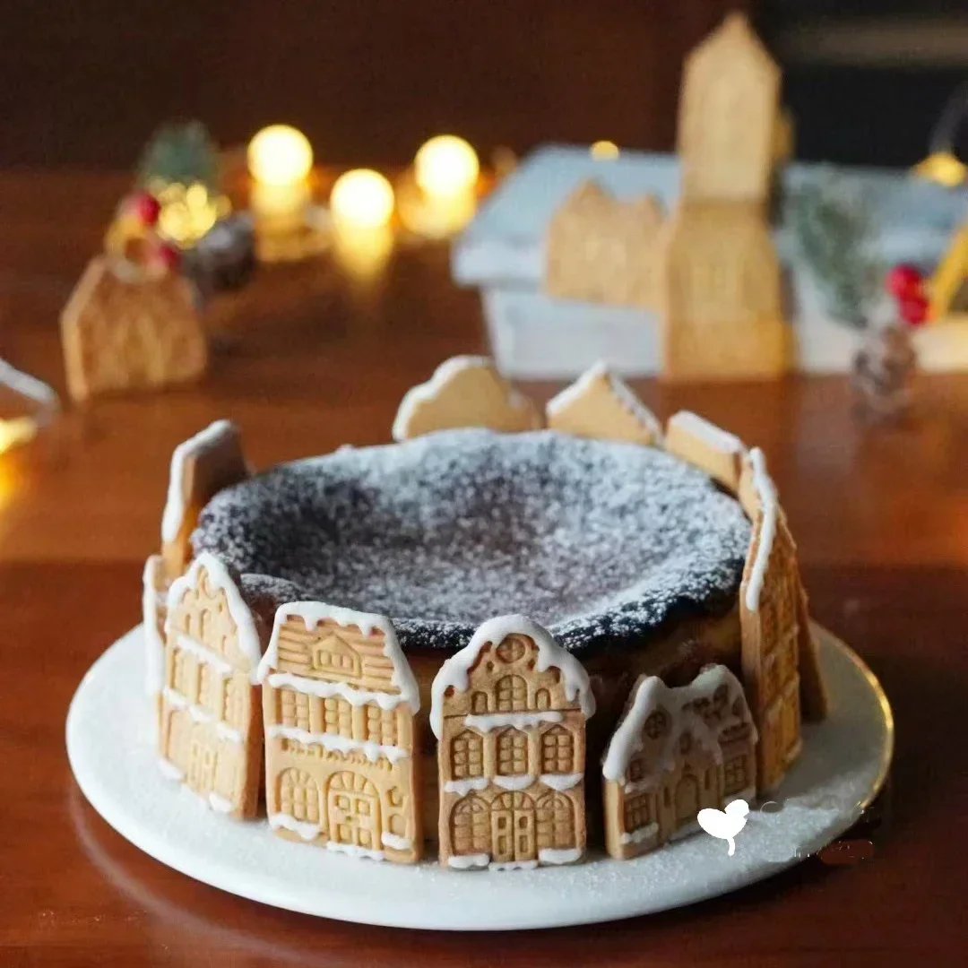 4Pcs Christmas Gingerbread House Pattern Cookie cutter Biscuit Stamp Fondant Cake Decoration Baking Accessories