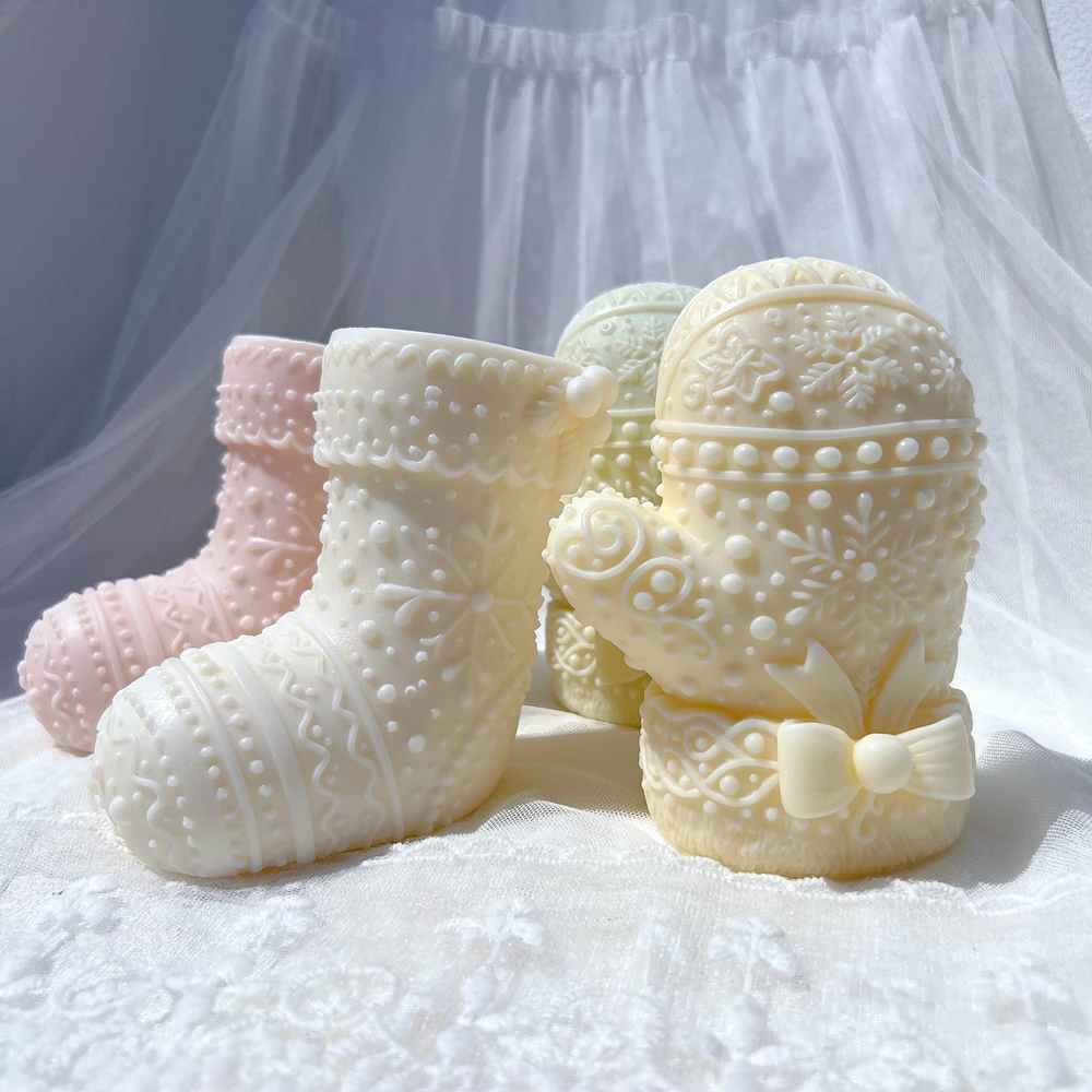Description Picture 6 of itemGingerbread Christmas Stocking Silicone Candle Mold Xmas Gloves Silicone Mold Socks Soy Wax Silicone Mould Mittens Xmas Deco