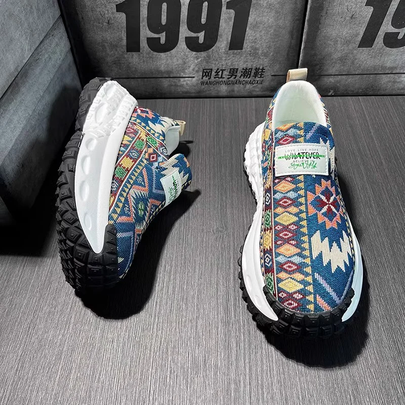 أحذية رجالية قماشية على الطراز الصيني القديم 2025...