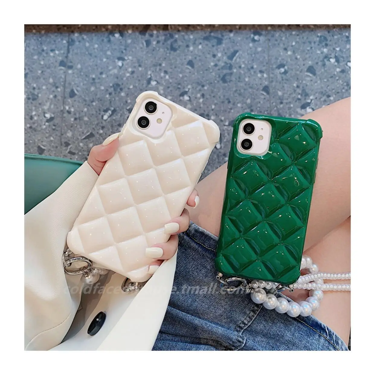 Classic Phone Case with Chain Quilted Lambskin iPhone 12 Pro