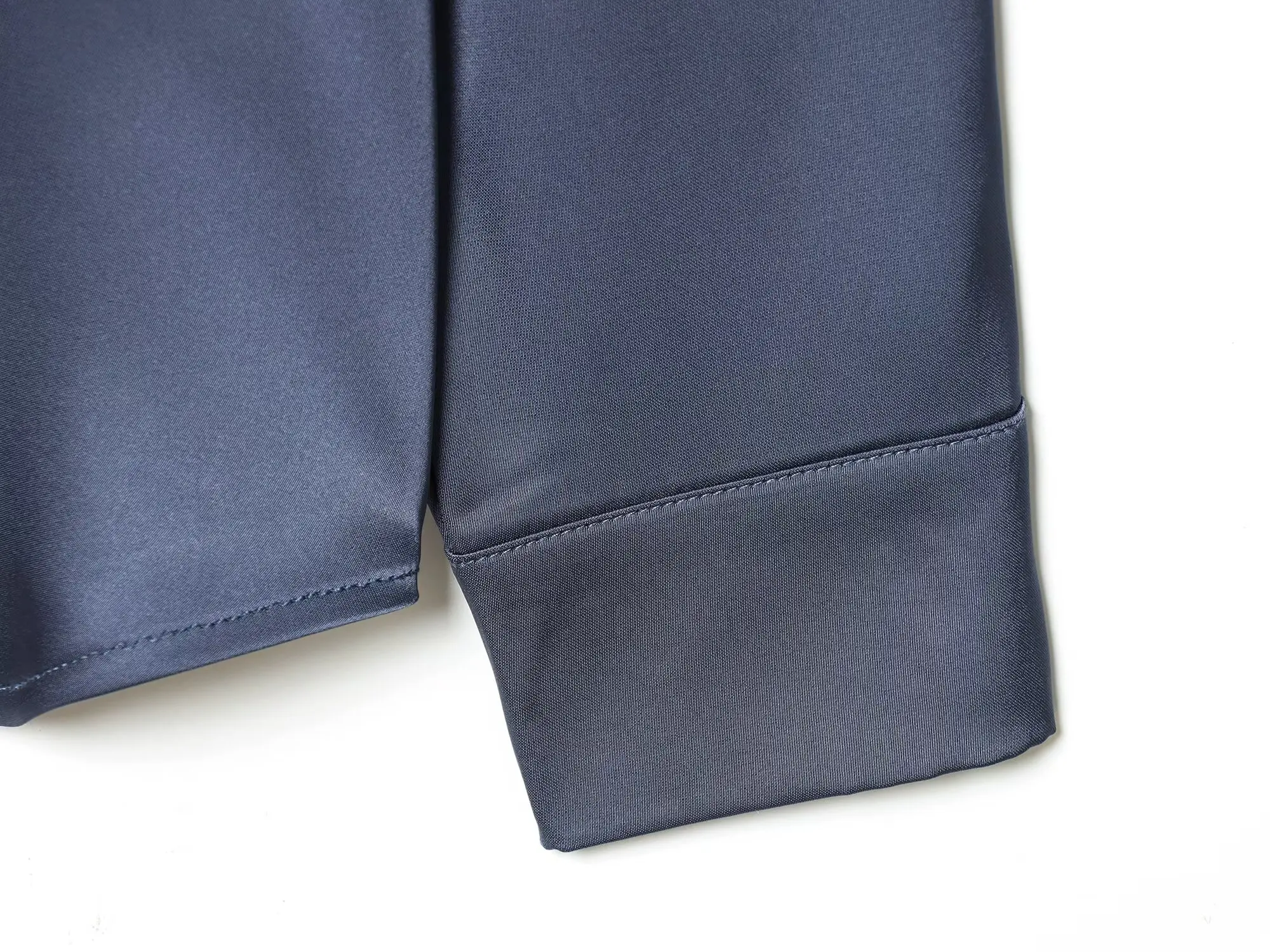 HH Damenmode, vielseitiges 3-Farben-Revers-Satin-strukturiertes High-End-Hemd, weiblich, elegant, lässig, einreihiges Langarm-Hemd – Detail 19