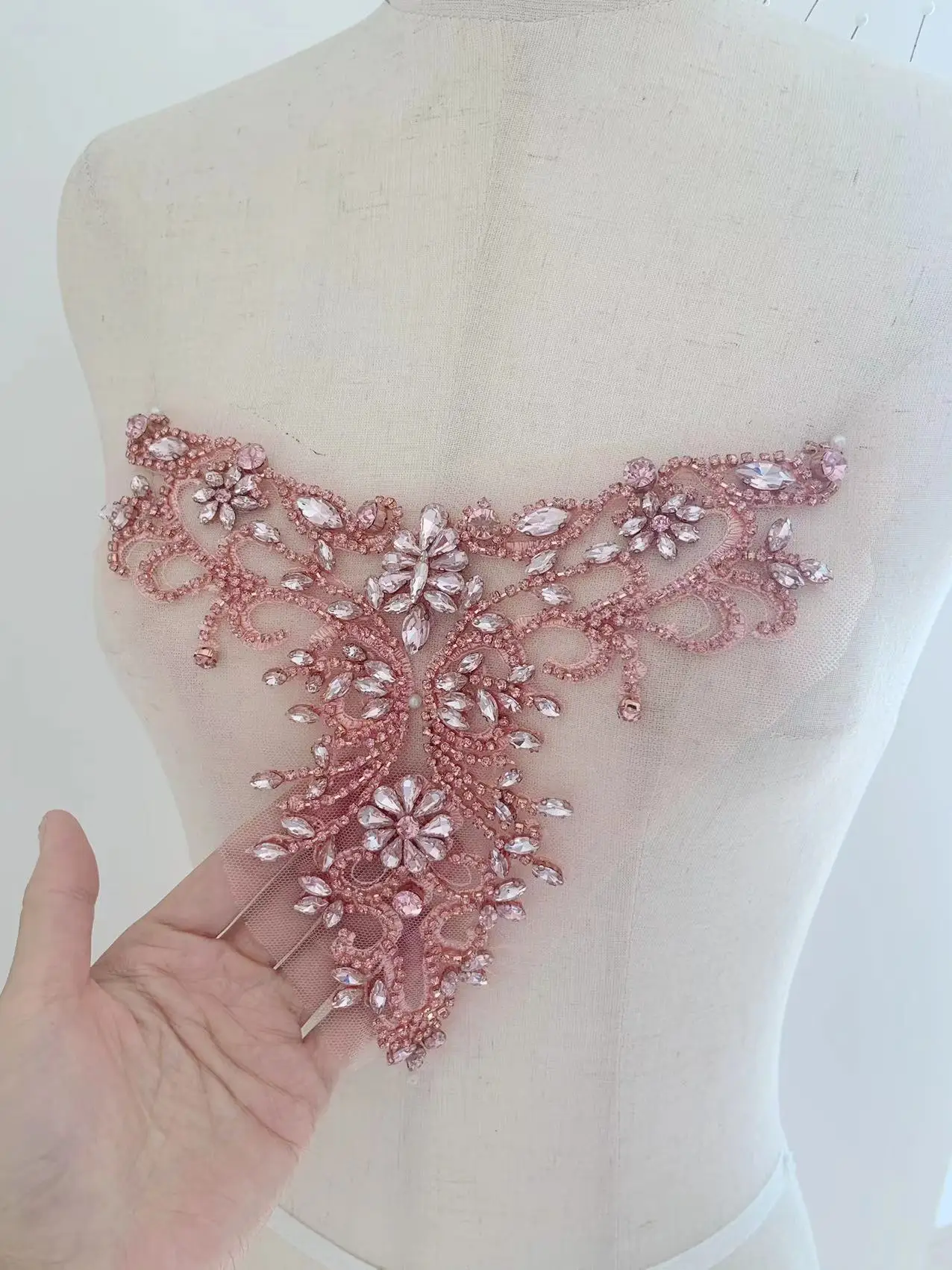 

1 Piece Fashion Pink Bead Rhinestone Patch Sparkle Diamond Applique for Coat,Couture,Wedding Dress,Corset,Clothing V Collor