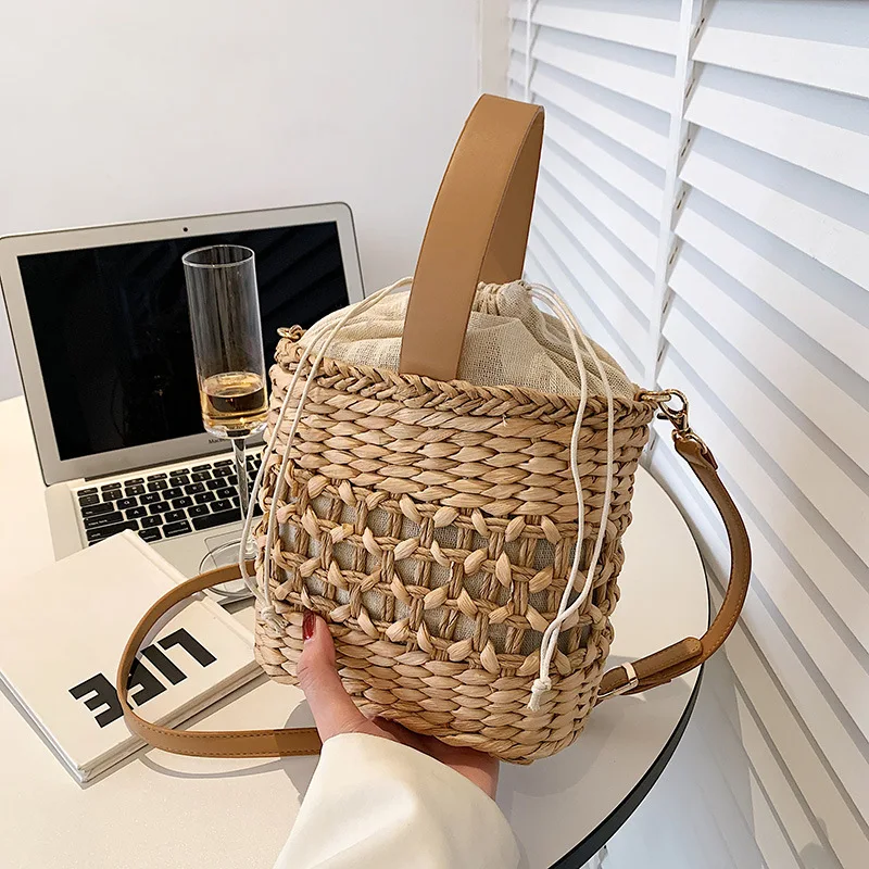 

Summer Designer Straw Shoulder Bag for Women Weaving Top Handle Women's Bucket Beach Bags 2022 Casual Trend Seaside Lady Handbag