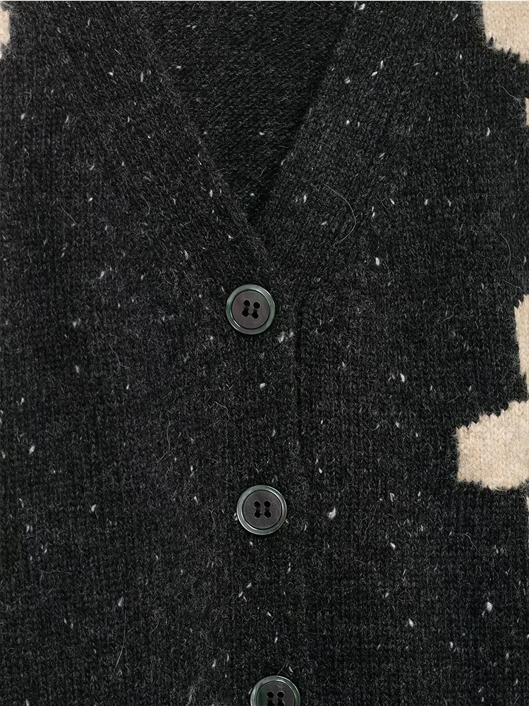 Women's Vintage Flower Cardigan Autumn Winter Fashion Loose Fit V-neck Long Sleeve Sweater Lady Casual Single Breasted Knitwear