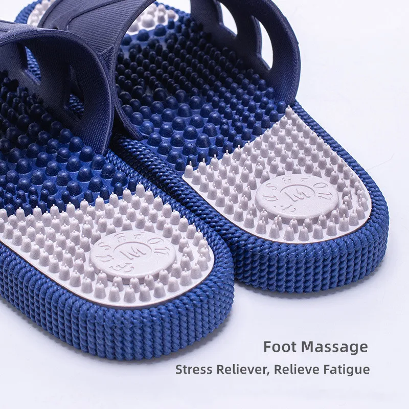 New Massage Slippers Men Home Bathroom Anti-skid Home Slippers Comfort Summer Fashion Beach Sandals Male Casual Flip Flops