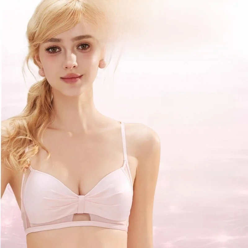 큰 가슴은 당신을 작고 가볍고 날씬하게 보이게 합니다. 통기성이 좋은 메쉬 원단으로 제작된 통기성 좋고 달콤한 브라 속옷입니다.