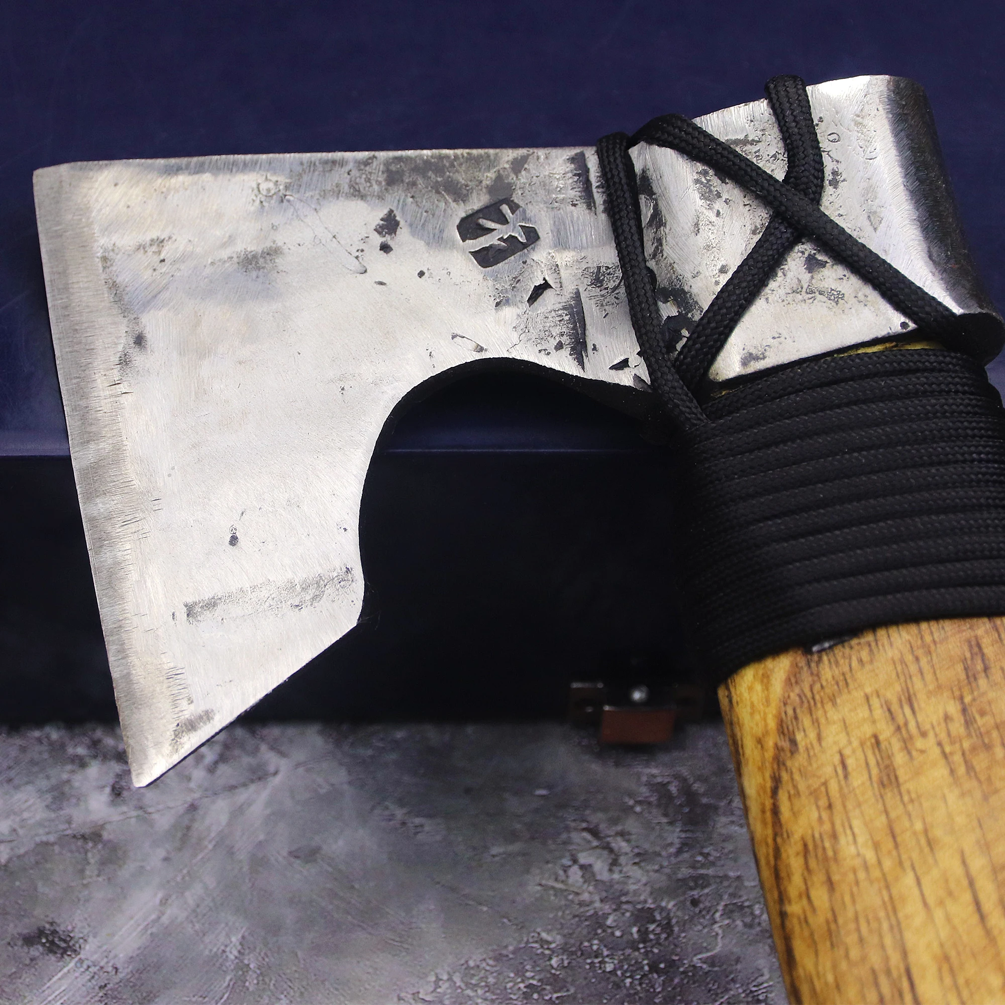 WPKOPYA American Hand-wrought high hardness light tactical axe, camping axe, sharp logging axe, collection gift axe 4
