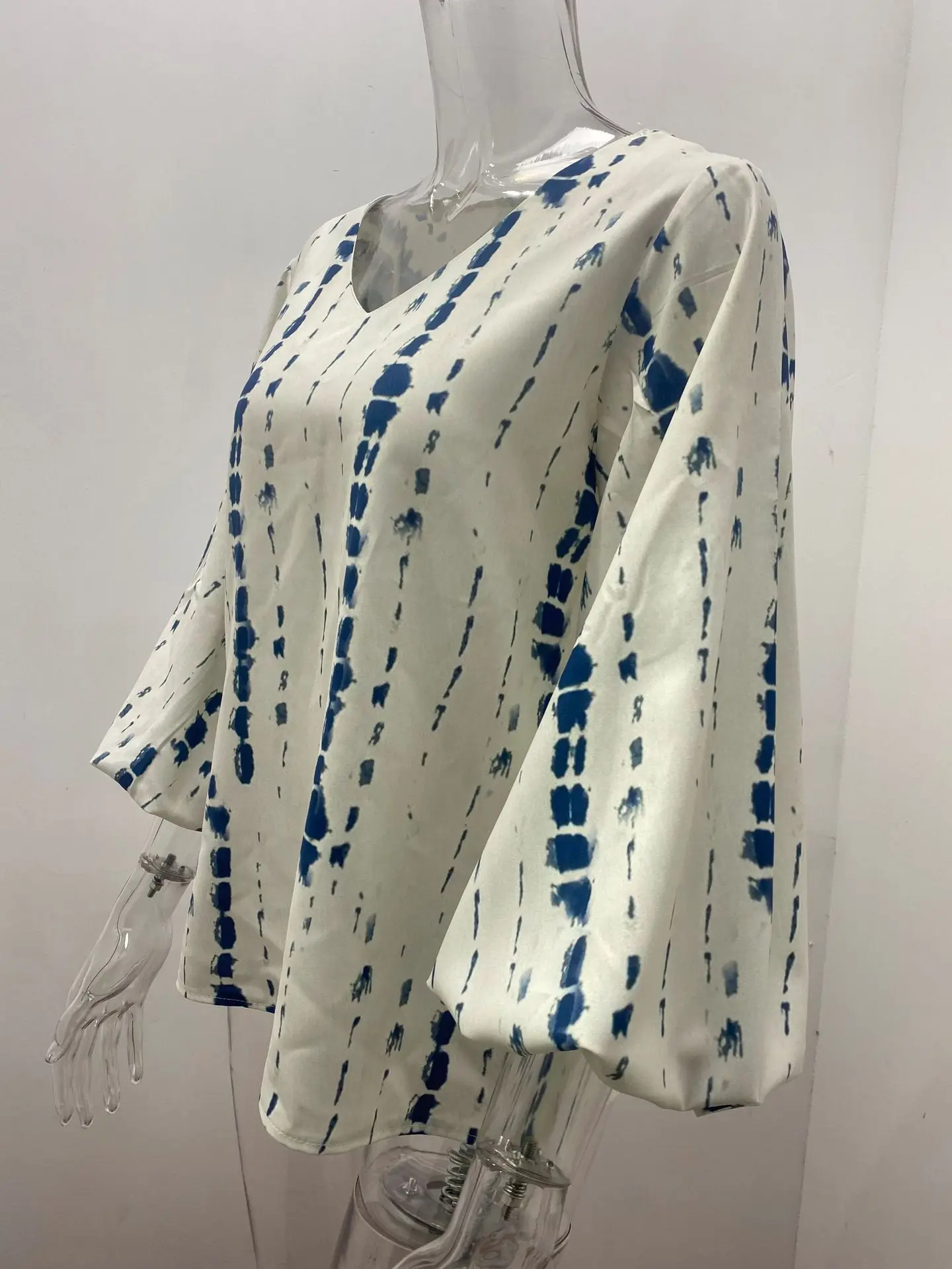 Frauen V-ausschnitt Tie Dye Leopard Print Bluse Shirts Casual Langarm Lose Pullover Bluse Tops BNS-H6651_voghion.com