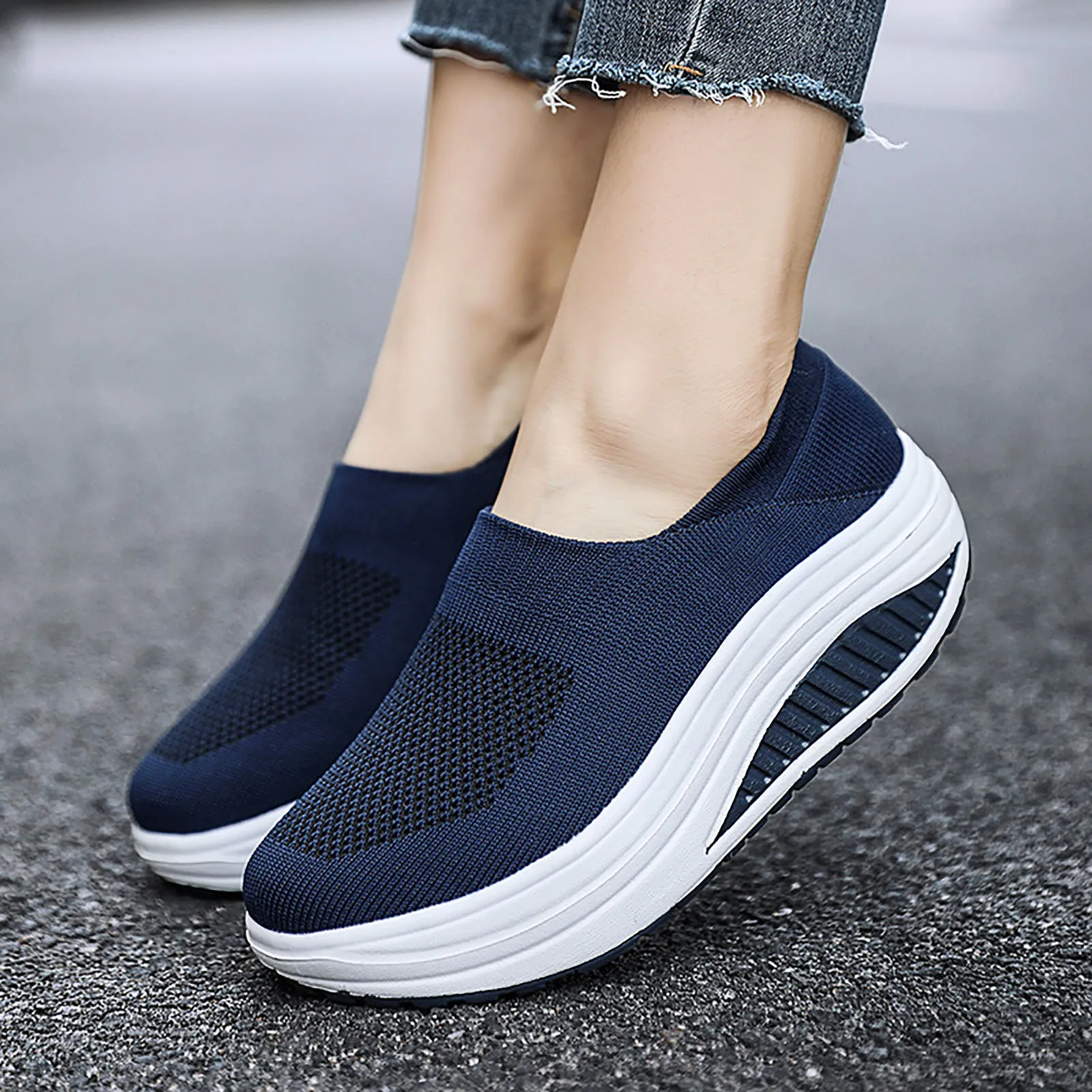 Woman Flat Bottom Mesh Shoes Non-slipped Soft-soled Shoes Gift for Girl friend Female Lover 4