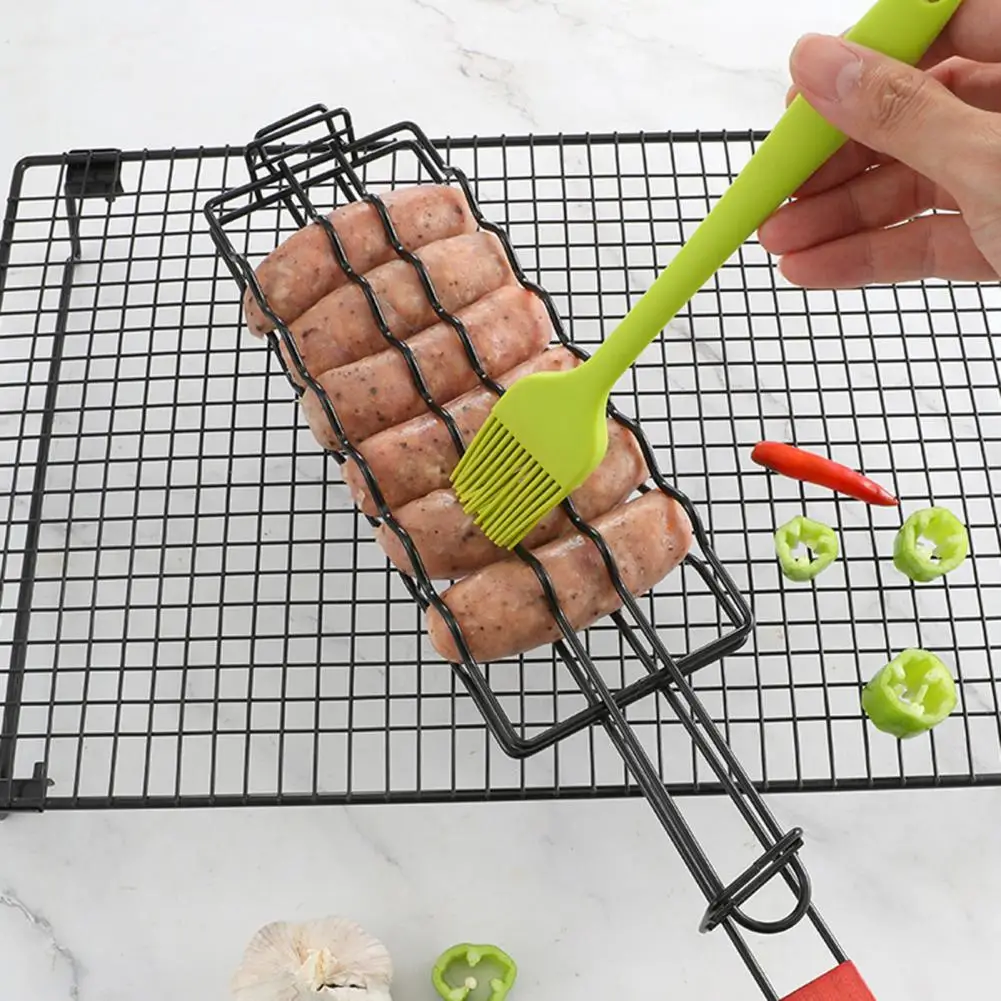 

2Pcs BBQ Tongs Sausage Grilling Basket Wood Handle Practical Hot Dog Metal Mesh Clip For Grilling Meat Vegetables