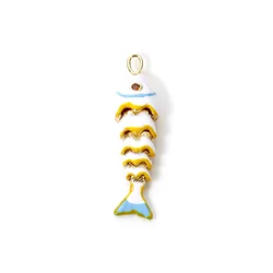 Elegant 18K Gold Plated Enamel Fish Pendant - 3D Movable Ocean Charm (White)