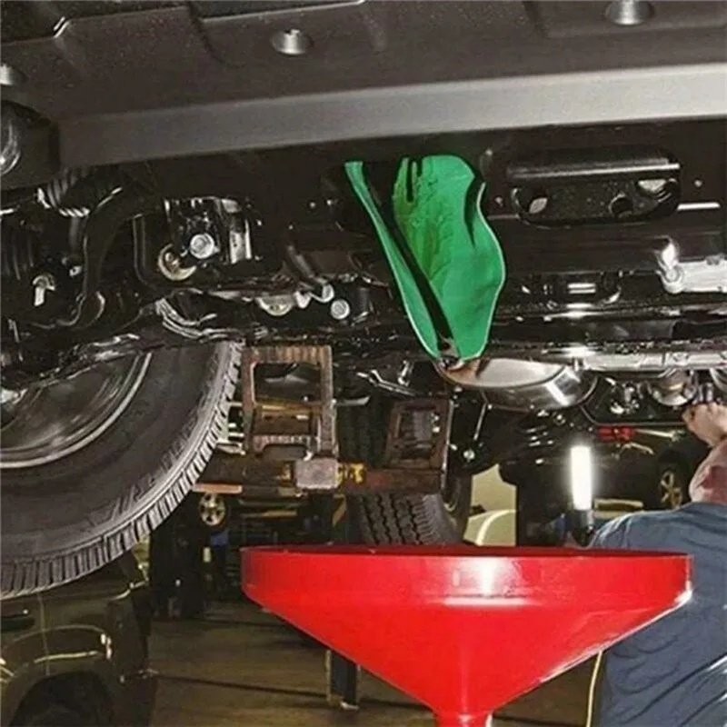 Flexible Draining Tool Foldable Flexible Free Oil Filter Reusable Funnel Drainage Oil Guide Tool 19.5&times;7.9&times;5.11 inches for Cars