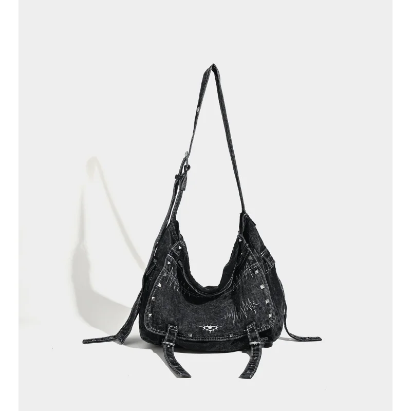Large Capacity Tote Bag Water Washed Denim Fabric Bag Autumn Winter Niche Design Rivet Commuter Crossbody Big Bag