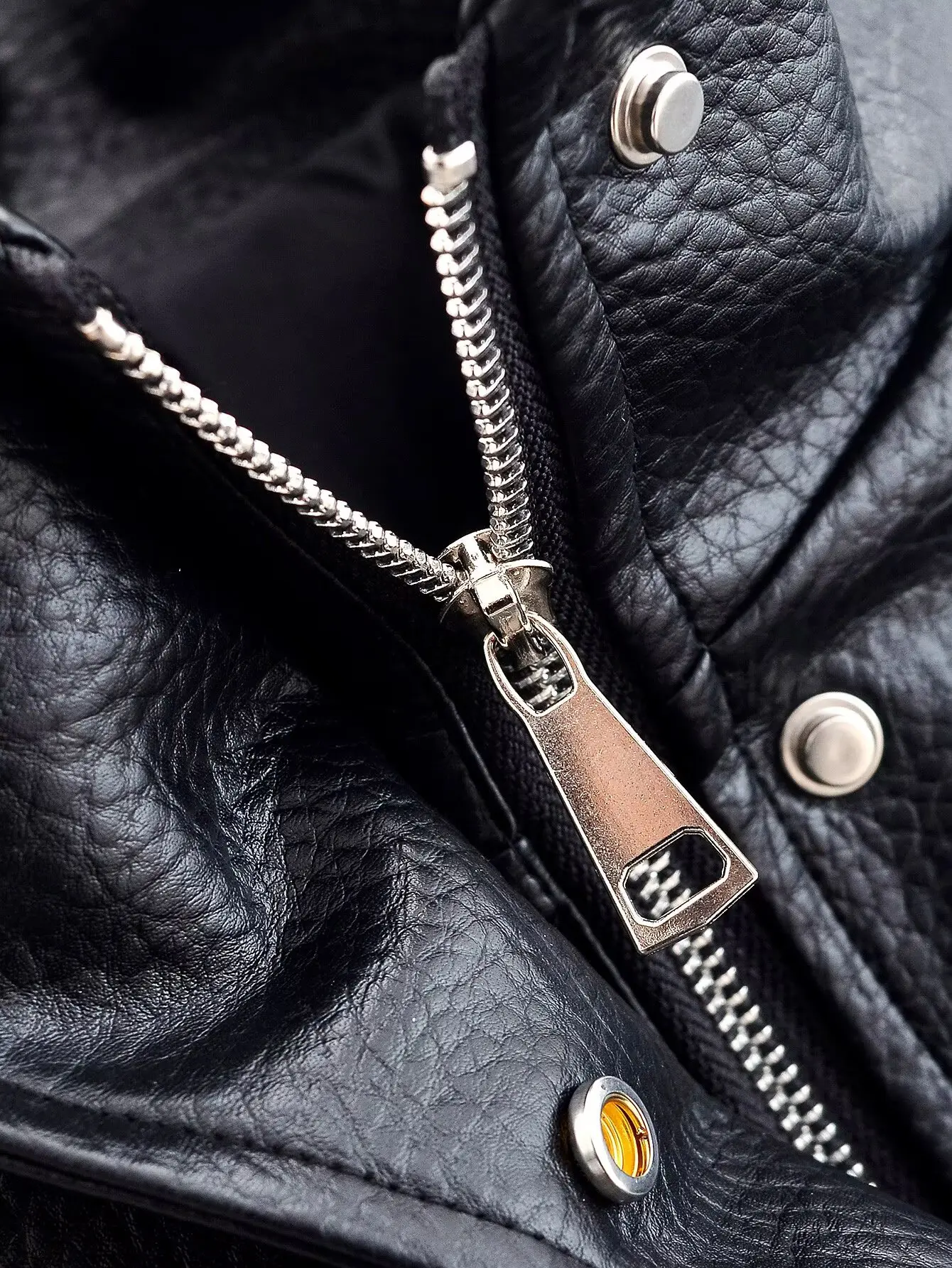 TFAFXY Frauen Lederjacke Schwarz Langarm Reißverschlüsse Tasche Stehkragen Weiblichen Mantel 2026 Frühling Herbst Dame Neue Outwear Y2K – Detail 5