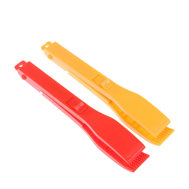 Fishing Body Grip Clamp Gripper Grabber With Lock Switch Multifunctional Fishing Fish Clip Hand Controller Tackle Tool