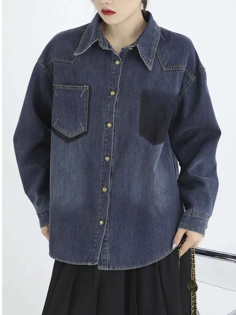 

Женская Джинсовая блузка с карманами, Повседневная модная рубашка из денима в Корейском стиле, минималистичные Дамские топы, осень-весна 2023