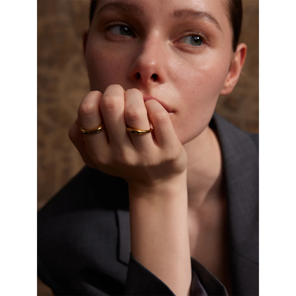 Yhpup Minimalist Ring