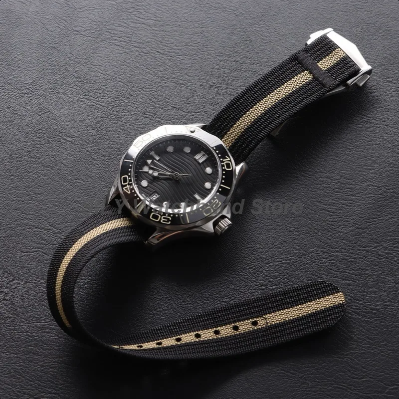Canvas Nylon Strap Waterproof Watch Band with 20mm Folding Buckle - Sporty Soft Wristbelt