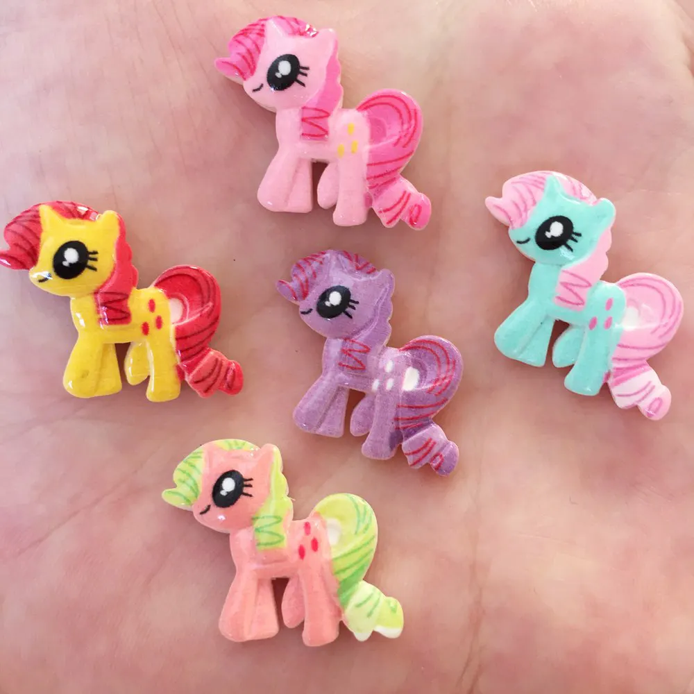 Description Picture 4 of item10PCS Resin Hand-paint Cute Horse Flatback Stone Child Scrapbook Buttons Crafts R73