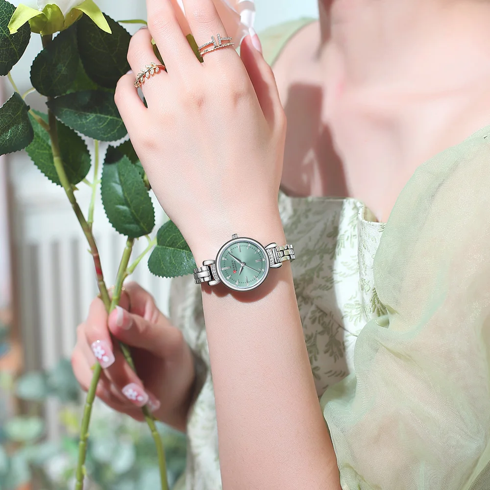 CURREN-Elegant Dress Watch for Women, Luxurious and Exquisite, 28mm Dial with Shinning Rhinestone, Quartz Wristwatch, New 6