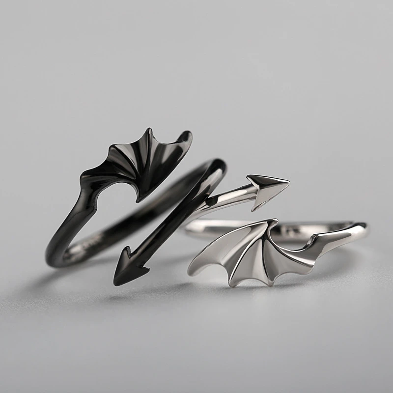 Lats Punk Vintage Evil Wings Rings For Women Men Couple Wedding Ring Opening Angel Wing Version