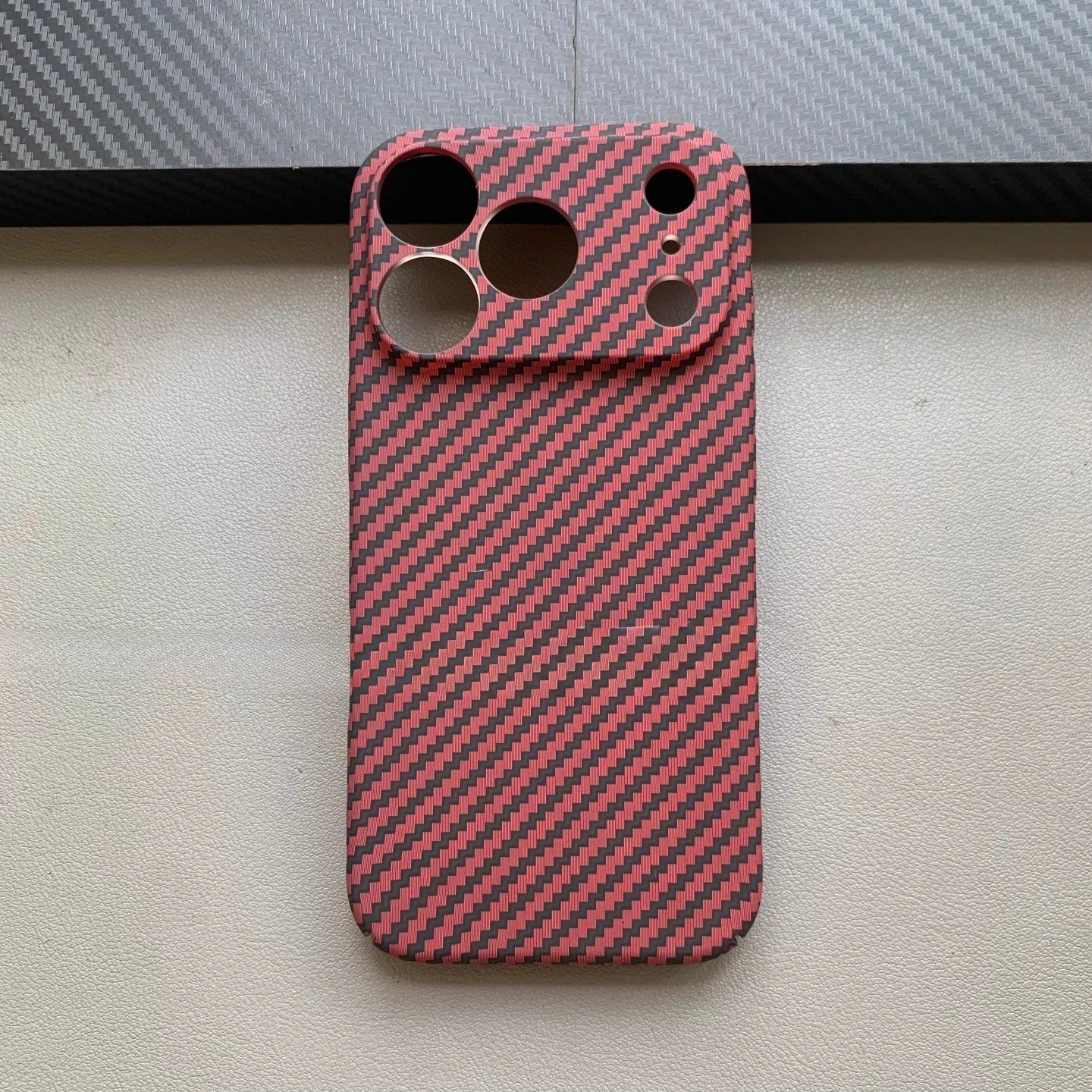 Elegant Carbon Fiber Ultra-Thin Anti-Drop Phone Case with Skin Feel