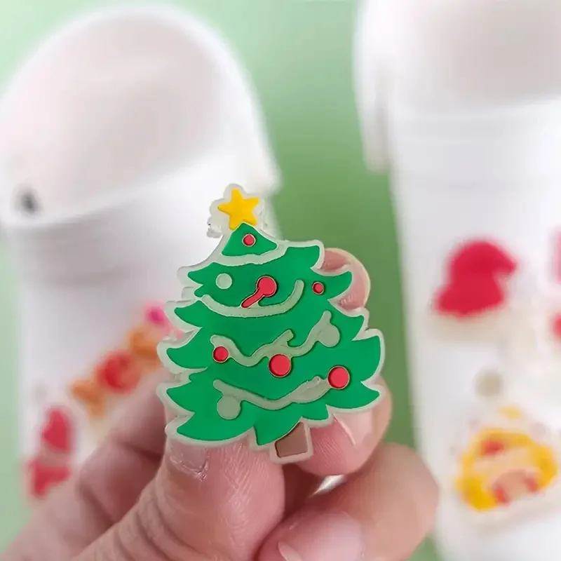 7pcs Festive Luminous Christmas Shoe Charms for Clogs & Sandals Durable PVC Cartoon Santa Decorations DIY Access Holiday Gift
