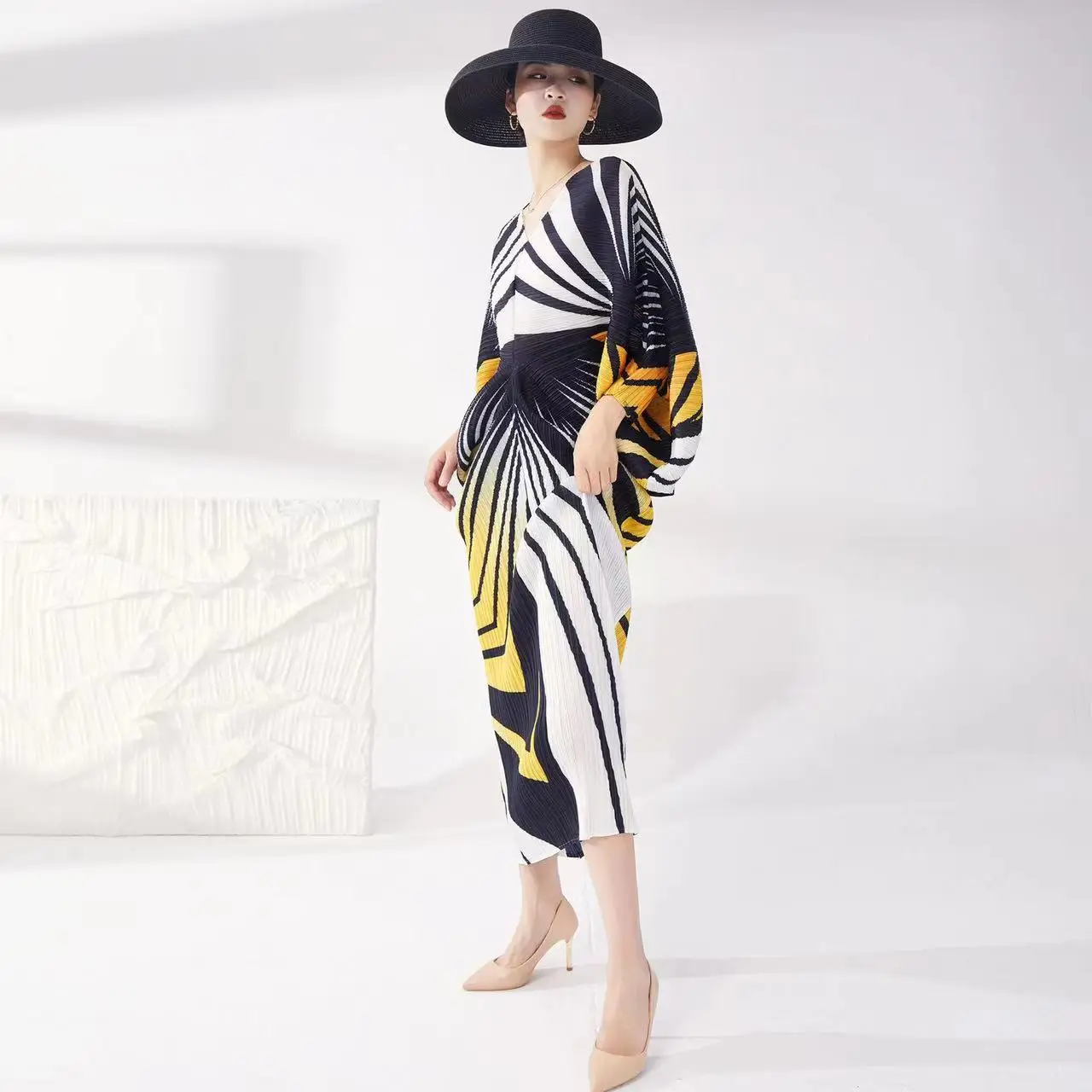 YUDX Miyake Store