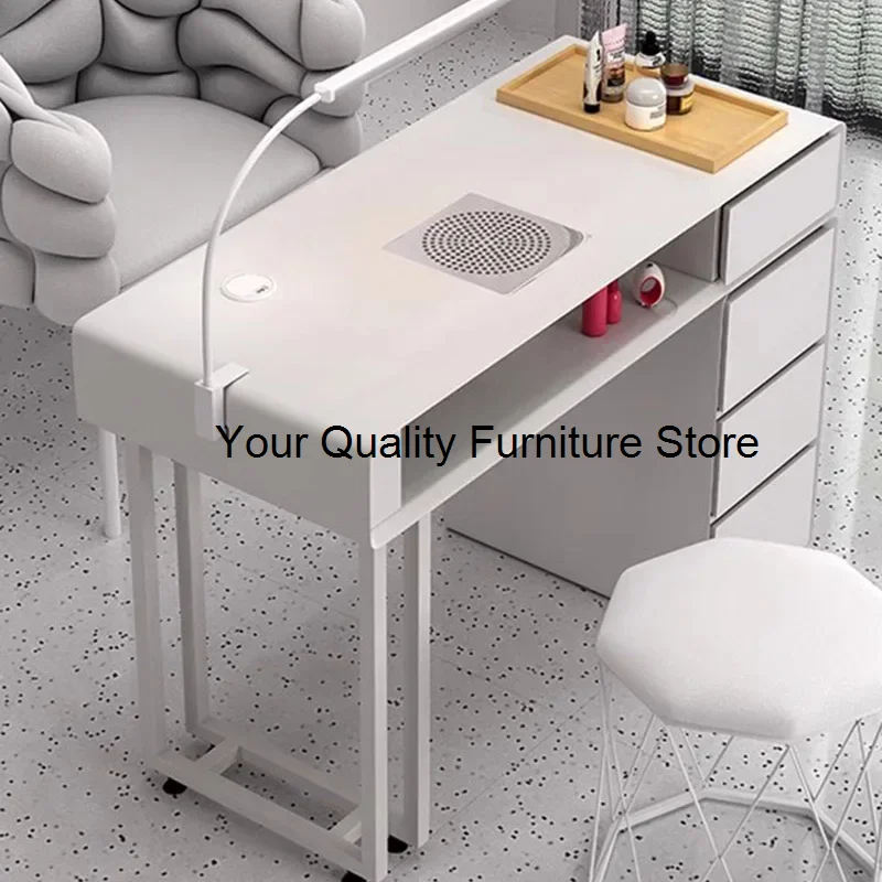 Рисунок 3 - Портативный стол для ногтей