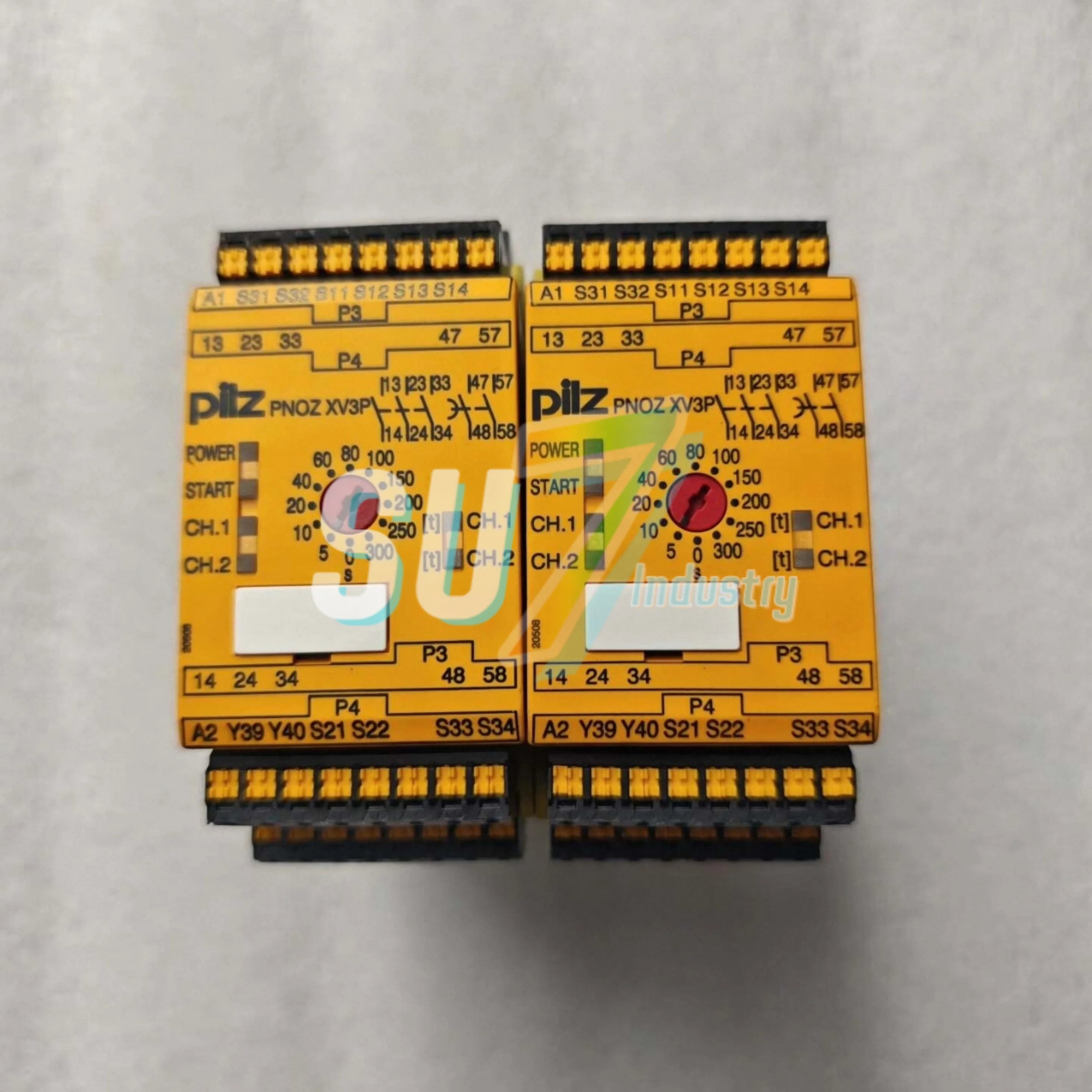 787518 PNOZ XV3P 787585 PZE X4P 787602 PNOZ XV1P 안전 릴레이 신제품 재고 있음