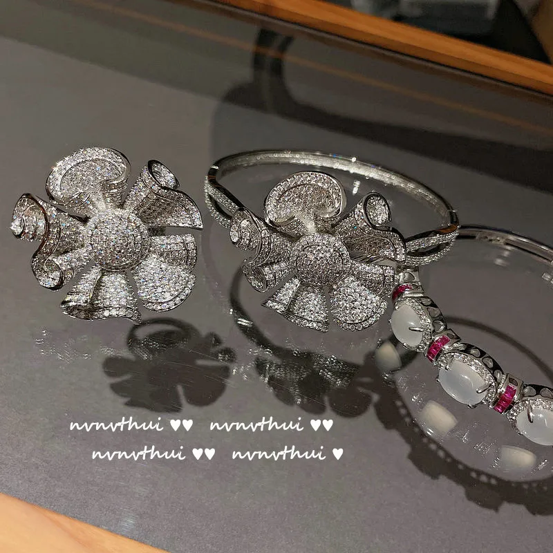 imple Cuff Bracelet Platinum Plated Fine  Fashion Jewelry Heart / Twisted/Crescent Moon Personalized Photo Bangle Cuff Bracelets