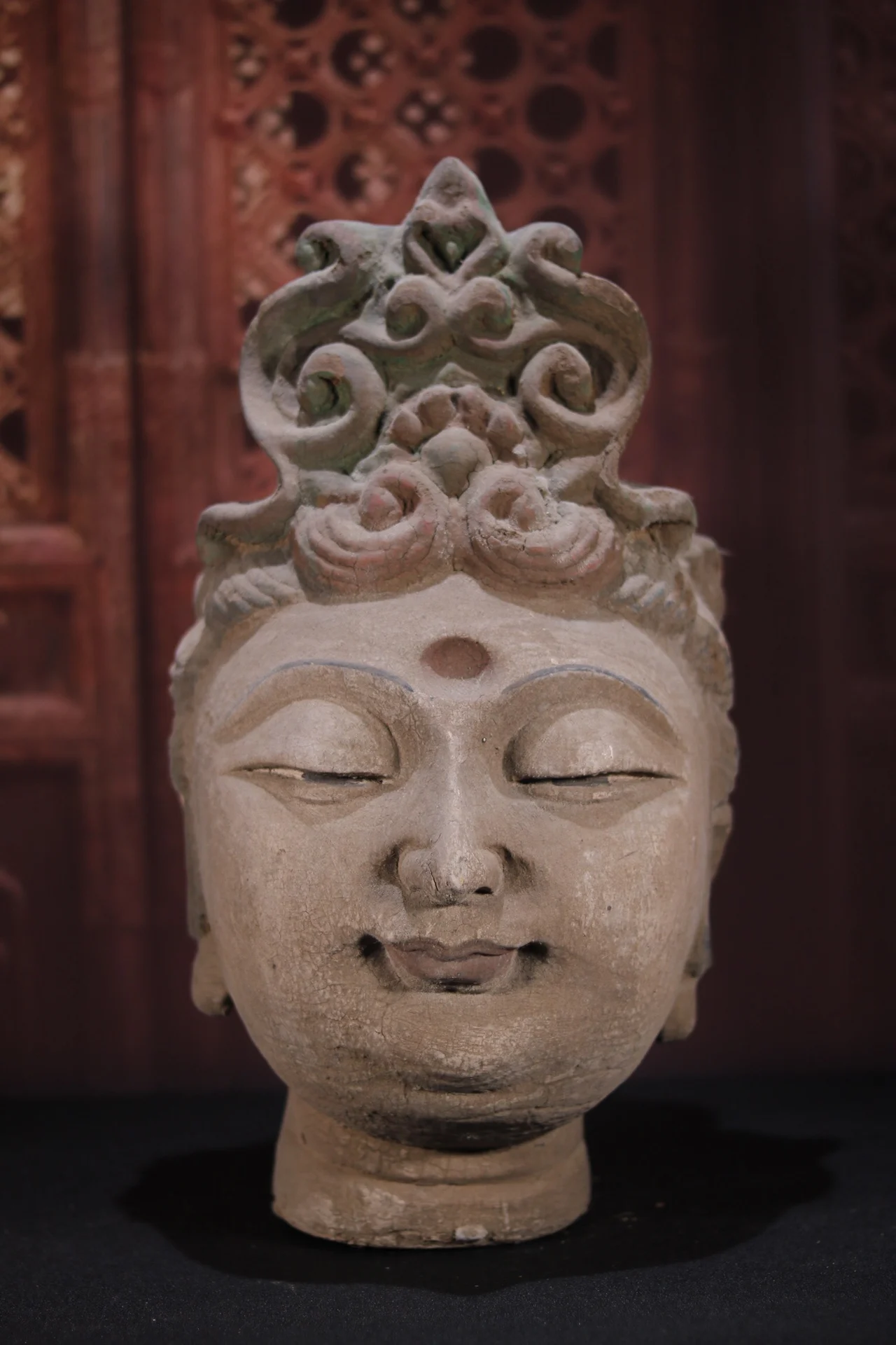 

17"Tibet Temple Collection Old Wood Carving Painted Crack Texture Phoenix Crown Guanyin Bodhisattva Buddha Head Worship Hall