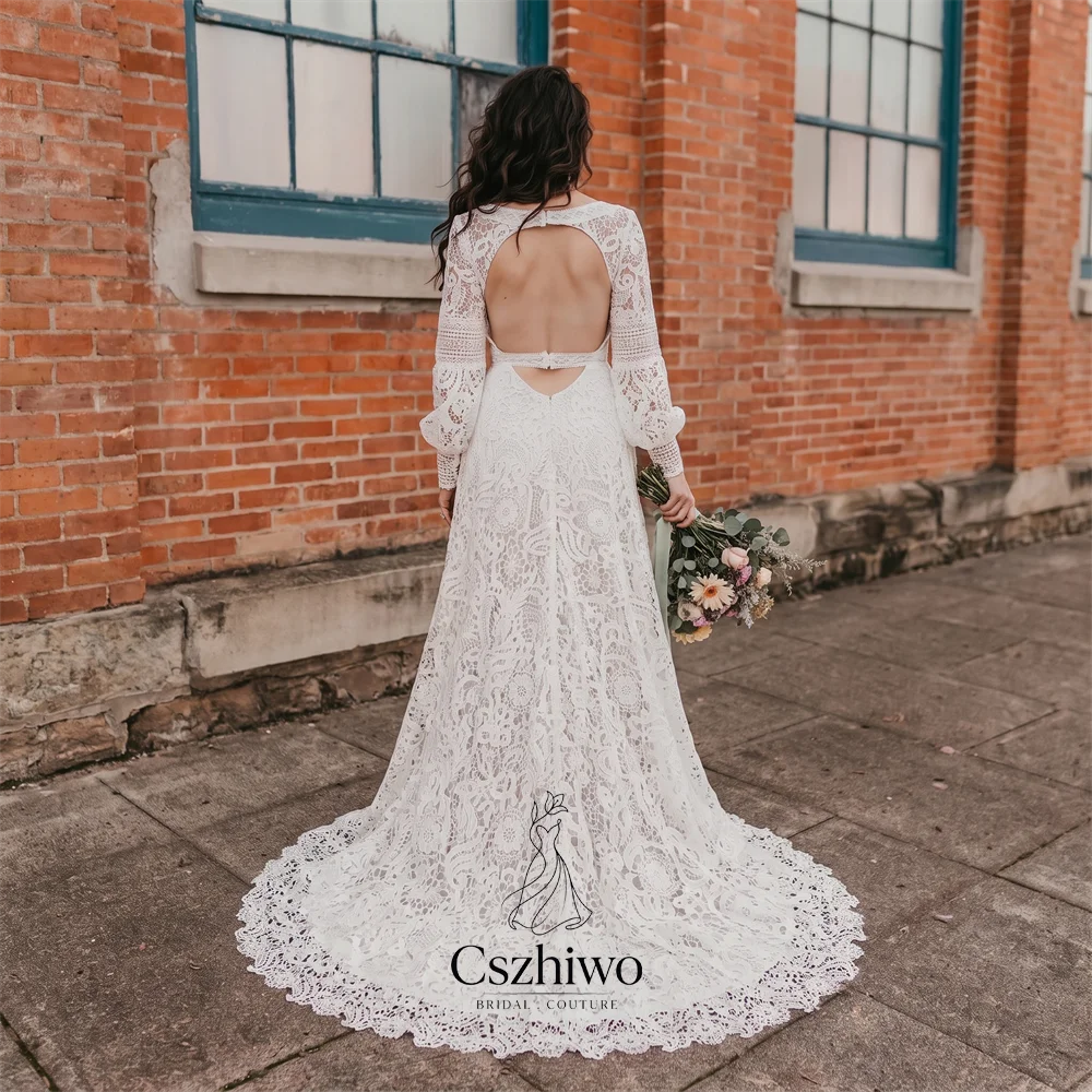 Boho Long Sleeve Lace Bohemian Wedding Dress Deep V Open Back Bridal Gown Scalloped Train Country Rustic Outdoor Dresses