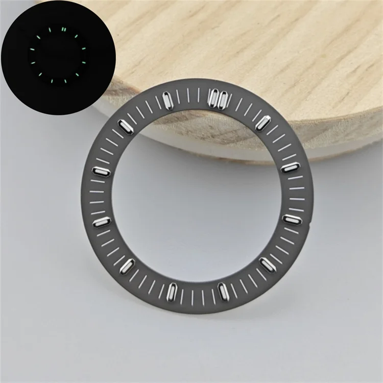 Hollow Dial Circle with Green Luminous Watch Accessories and Pins, 31mm