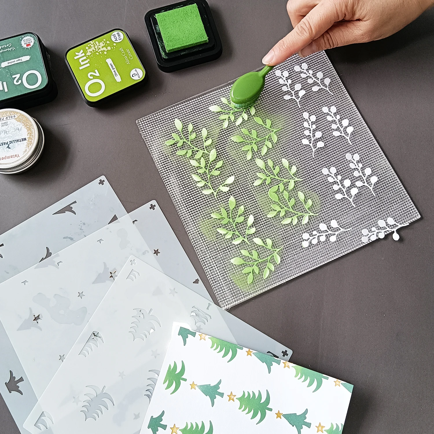 6Pcs/Set 4.75x6/6.5x8.5inch Multi-Use Non-Slip Sticky Mats Fit In Stamp Positioning Tool Set,Photopolymer Grip Mat With Printed Guides In Placeholding Stencil In Place Crafts Scrapbooking Fixed Mat