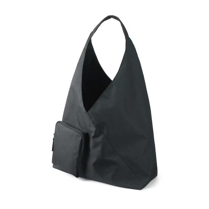 Black Beige Canvas Handbag Fashionable Triangular Tote Bag Large Capacity Women's Bag, Commuting Versatile Single Shoulder Bag.