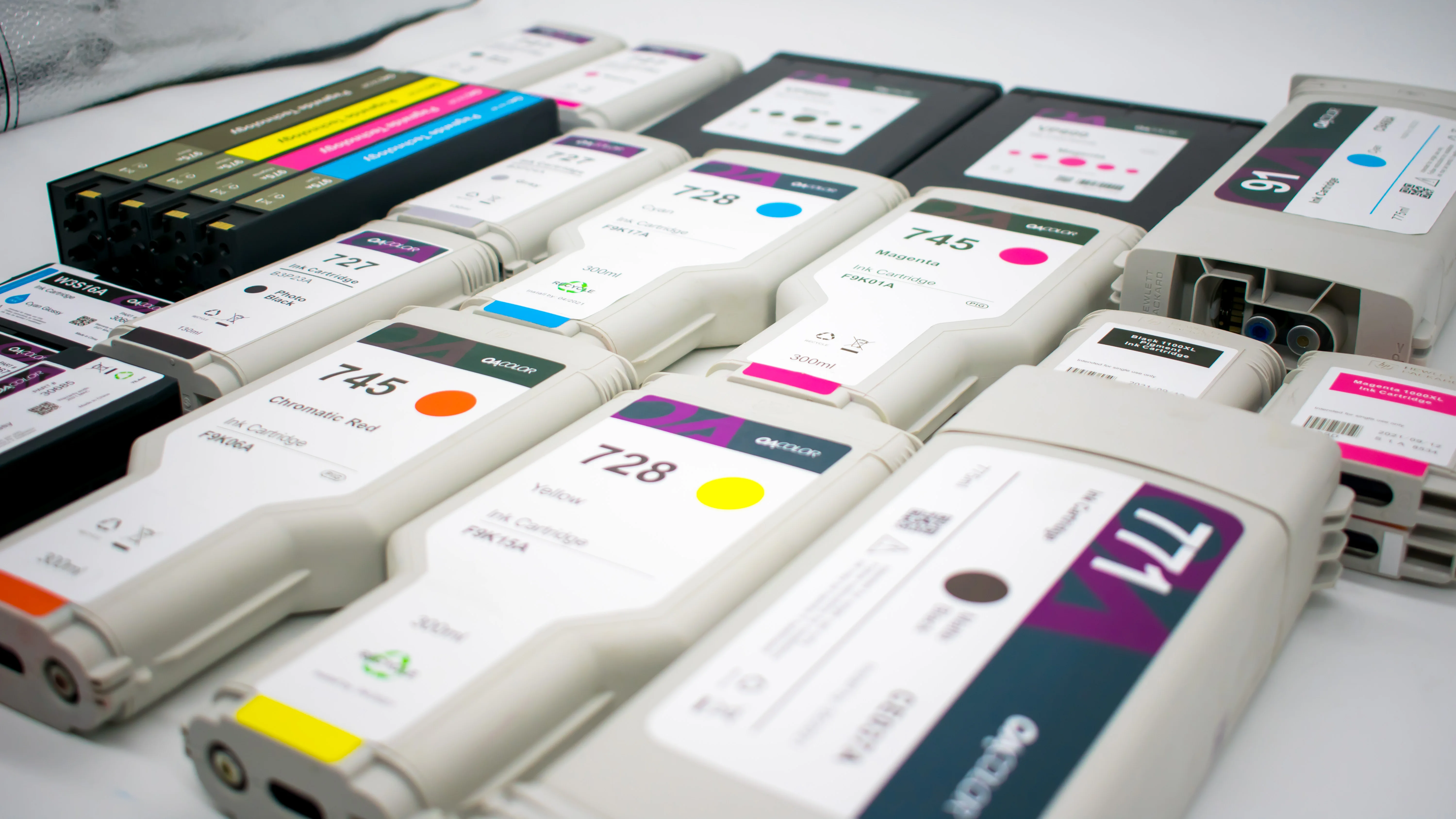 original 775ML CE037A disponível para HP DesignJet Z6200 Z6600 Z6800 Z6810 Z9000