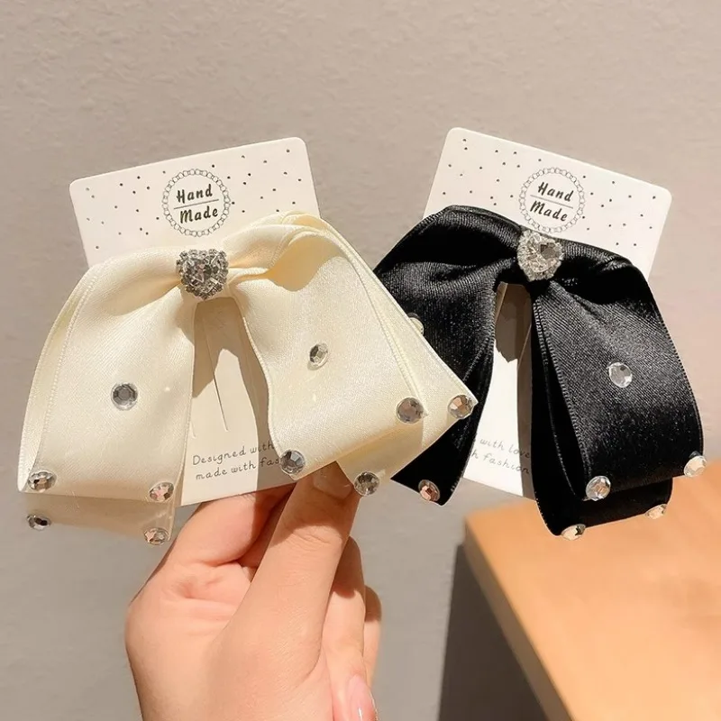 

Французские Ретро заколки для волос в виде милых сердечек с бантом для женщин, элегантные черные и белые аксессуары для волос с бантом